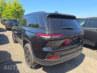 2024 Jeep Grand Cherokee Altitude X - miniatura 6