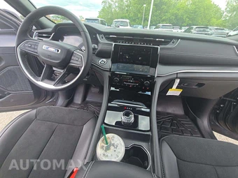2024 Jeep Grand Cherokee Altitude X - miniatura 16