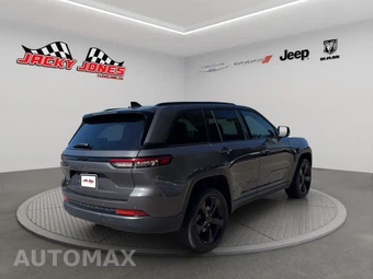 2024 Jeep Grand Cherokee Altitude X - miniatura 11