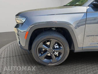 2024 Jeep Grand Cherokee Altitude X - miniatura 15