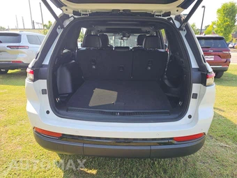 2024 Jeep Grand Cherokee Altitude X - miniatura 14