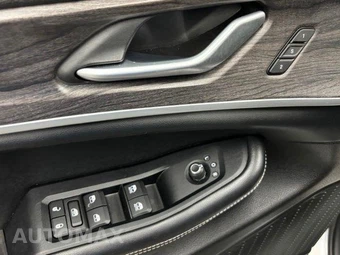 2024 Jeep Grand Cherokee L Limited - miniatura 17