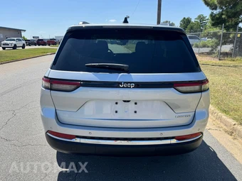 2024 Jeep Grand Cherokee Laredo - miniatura 6