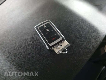 2024 Jeep Grand Cherokee Laredo - miniatura 8
