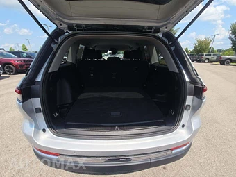 2024 Jeep Grand Cherokee Laredo - miniatura 11