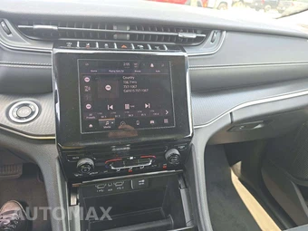2024 Jeep Grand Cherokee Laredo - miniatura 7