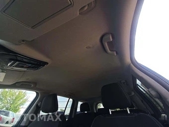 2024 Jeep Grand Cherokee Laredo - miniatura 8