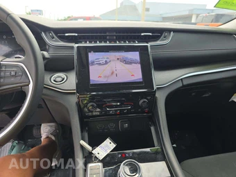 2024 Jeep Grand Cherokee Laredo - miniatura 7
