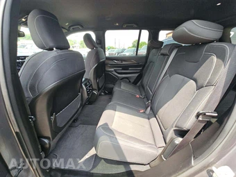 2024 Jeep Grand Cherokee Laredo - miniatura 13