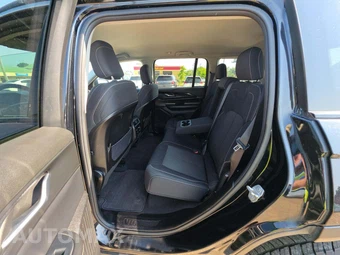 2024 Jeep Grand Cherokee Laredo - miniatura 13