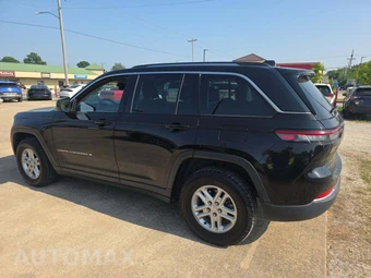 2024 Jeep Grand Cherokee Laredo - miniatura 2