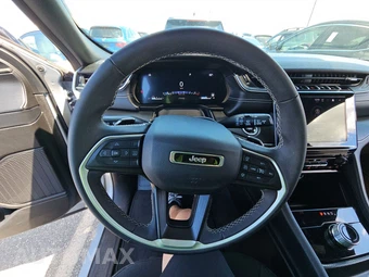 2024 Jeep Grand Cherokee Laredo - miniatura 16