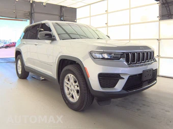 2024 Jeep Grand Cherokee Laredo - miniatura 4