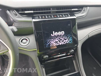 2024 Jeep Grand Cherokee Laredo X - miniatura 11