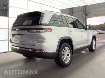 2024 Jeep Grand Cherokee Laredo X - miniatura 4