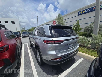 2024 Jeep Grand Cherokee Laredo X - miniatura 2