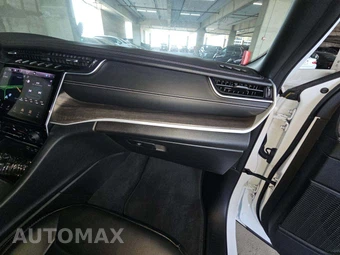 2024 Jeep Grand Cherokee Limited - miniatura 16