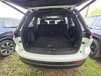 2024 Jeep Grand Cherokee Limited - miniatura 14