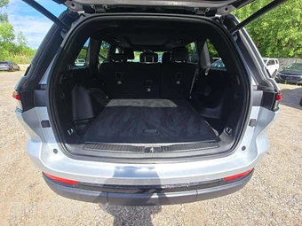 2024 Jeep Grand Cherokee Limited - miniatura 11