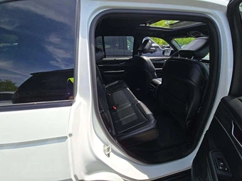2024 Jeep Grand Cherokee Limited - miniatura 16