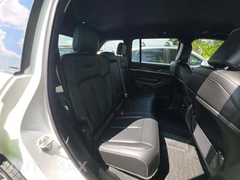 2024 Jeep Grand Cherokee Limited - miniatura 16