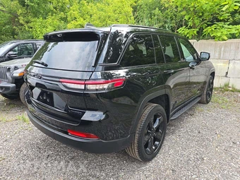 2024 Jeep Grand Cherokee Limited - miniatura 3