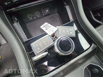 2024 Jeep Grand Cherokee Limited - miniatura 8