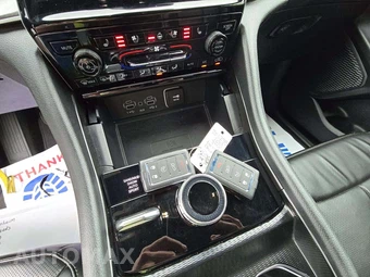 2024 Jeep Grand Cherokee Limited - miniatura 8