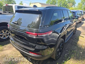 2024 Jeep Grand Cherokee Limited - miniatura 3