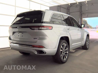 2024 Jeep Grand Cherokee Overland - miniatura 4