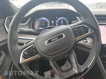 2024 Jeep Grand Cherokee Overland - miniatura 10