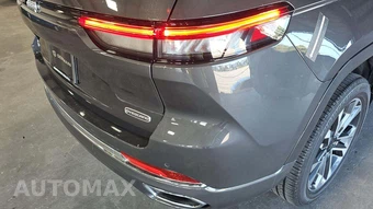 2024 Jeep Grand Cherokee Overland - miniatura 19