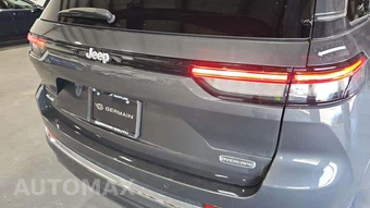 2024 Jeep Grand Cherokee Overland - miniatura 20