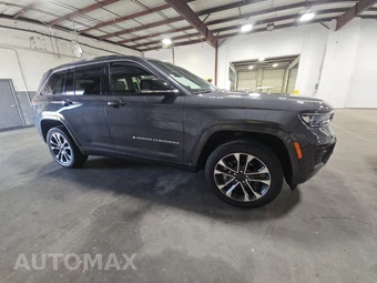 2024 Jeep Grand Cherokee Overland - miniatura 3