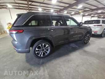 2024 Jeep Grand Cherokee Overland - miniatura 4