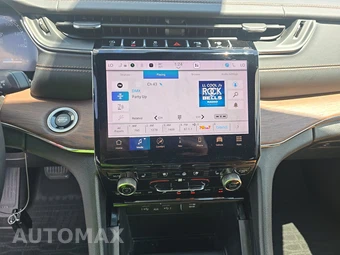 2024 Jeep Grand Cherokee Summit - miniatura 11