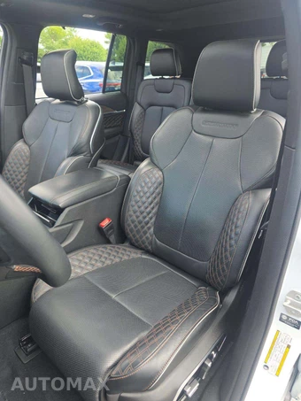 2024 Jeep Grand Cherokee Summit - miniatura 6