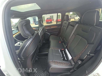 2024 Jeep Grand Cherokee Summit Reserve - miniatura 10