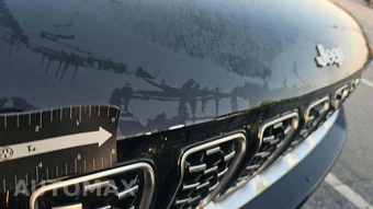 2024 Jeep Grand Cherokee Summit Reserve - miniatura 19