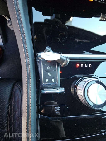 2024 Jeep Grand Cherokee Summit Reserve - miniatura 8