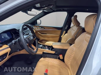 2024 Jeep Grand Cherokee Summit Reserve - miniatura 3