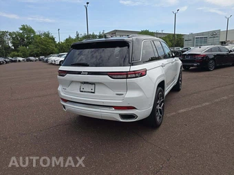 2024 Jeep Grand Cherokee Summit Reserve - miniatura 3