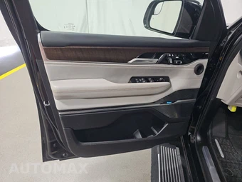 2024 Jeep Grand Wagoneer - miniatura 9