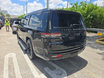 2024 Jeep Grand Wagoneer L Obsidian - miniatura 6