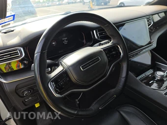 2024 Jeep Grand Wagoneer L Obsidian - miniatura 10