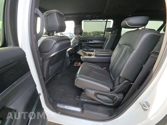 2024 Jeep Grand Wagoneer L Obsidian - miniatura 13