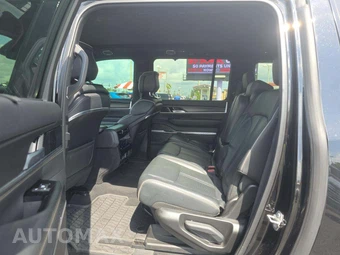 2024 Jeep Grand Wagoneer L Obsidian - miniatura 10