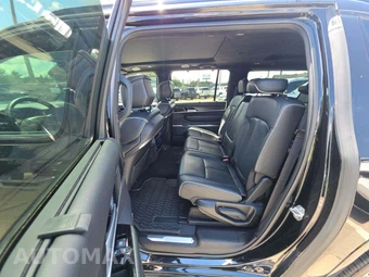 2024 Jeep Grand Wagoneer L Obsidian – miniatura 13