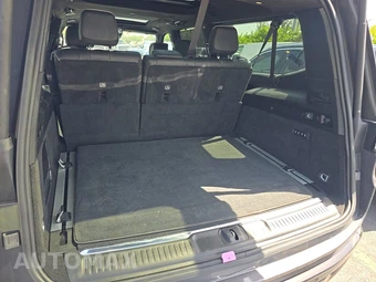 2024 Jeep Grand Wagoneer L Obsidian – miniatura 18