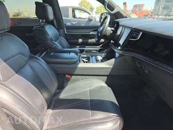 2024 Jeep Grand Wagoneer L Obsidian - miniatura 8